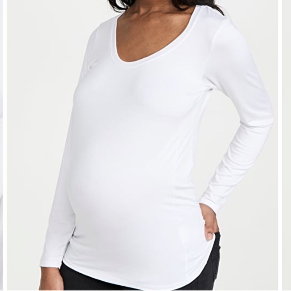 Ingrid & Isabel Maternity Scoop Neck Tee - Picture 1 of 6